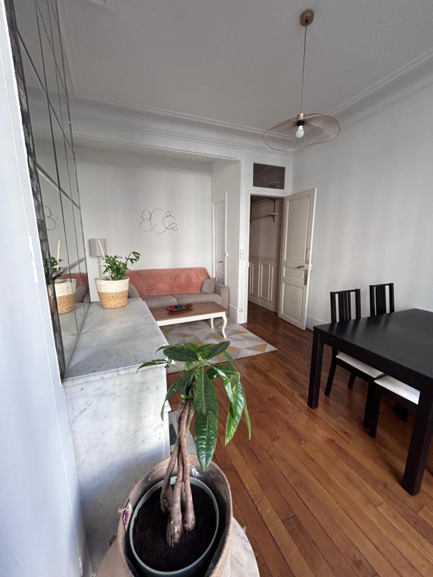 Logement Paris Centre Екстериор снимка